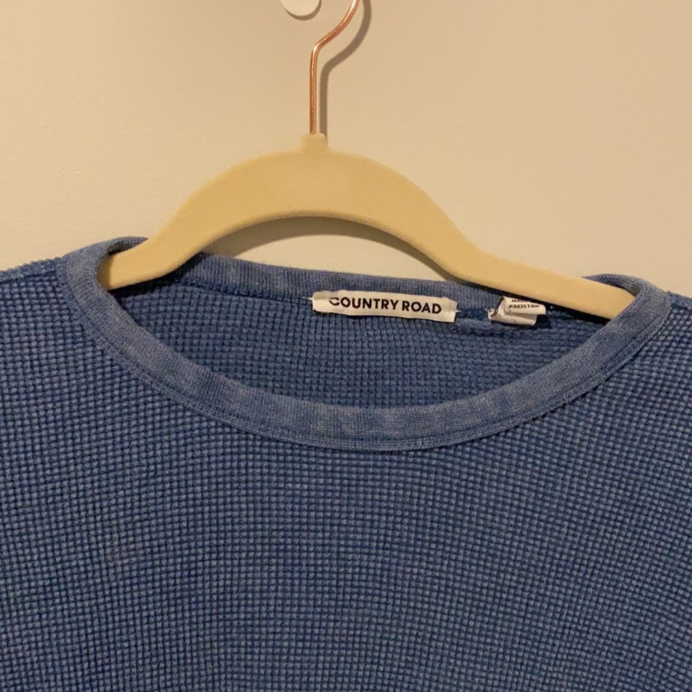 Men’s Sweater - Picture 2 of 2